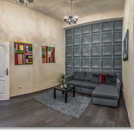 Opera Boutique Apartment Βουδαπέστη Εξωτερικό φωτογραφία